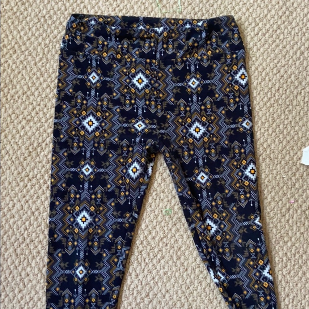 Lularoe tall and curvy